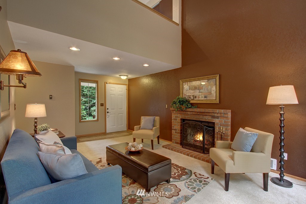1719 170th Place Southeast, Unit A Bothell, WA 98012 - Photo 2 of 20 Gallery Image 2