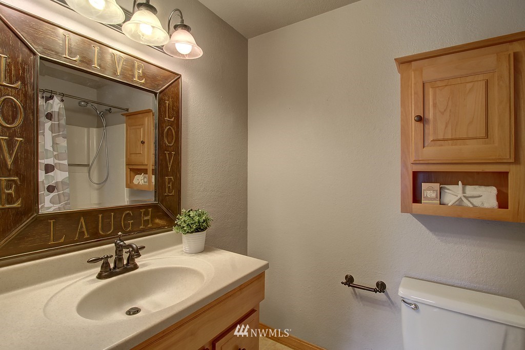 1719 170th Place Southeast, Unit A Bothell, WA 98012 - Photo 12 of 20 Gallery Image 12