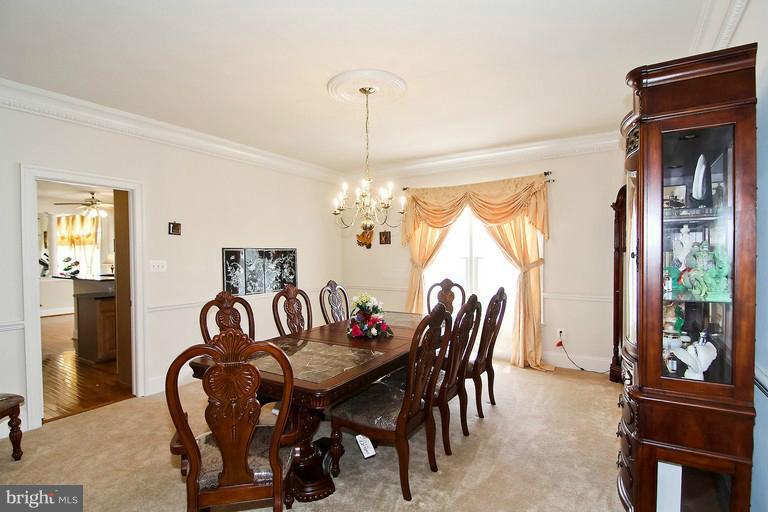 18612 Thundercloud Road Boyds, MD 20841 - Photo 13 of 24 Dining Room