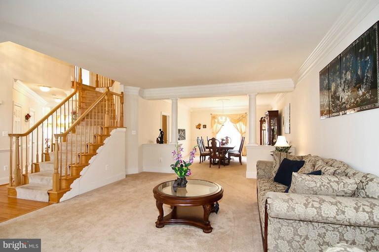 18612 Thundercloud Road Boyds, MD 20841 - Photo 4 of 24 Formal Living Room