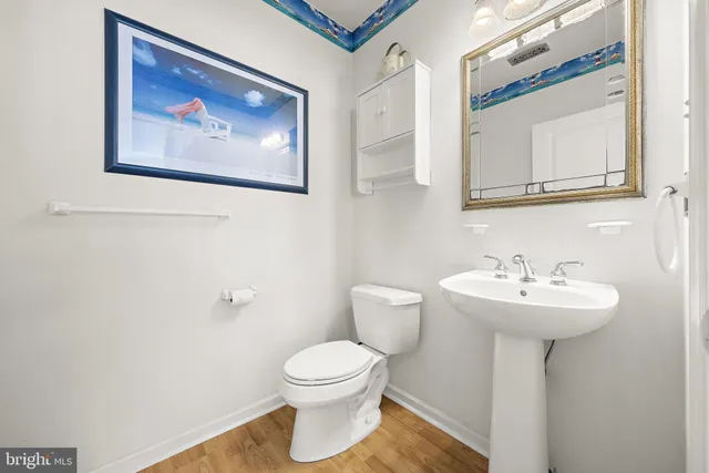 $3,899,000 | 813 Ocean Avenue, Surf City, NJ 08008