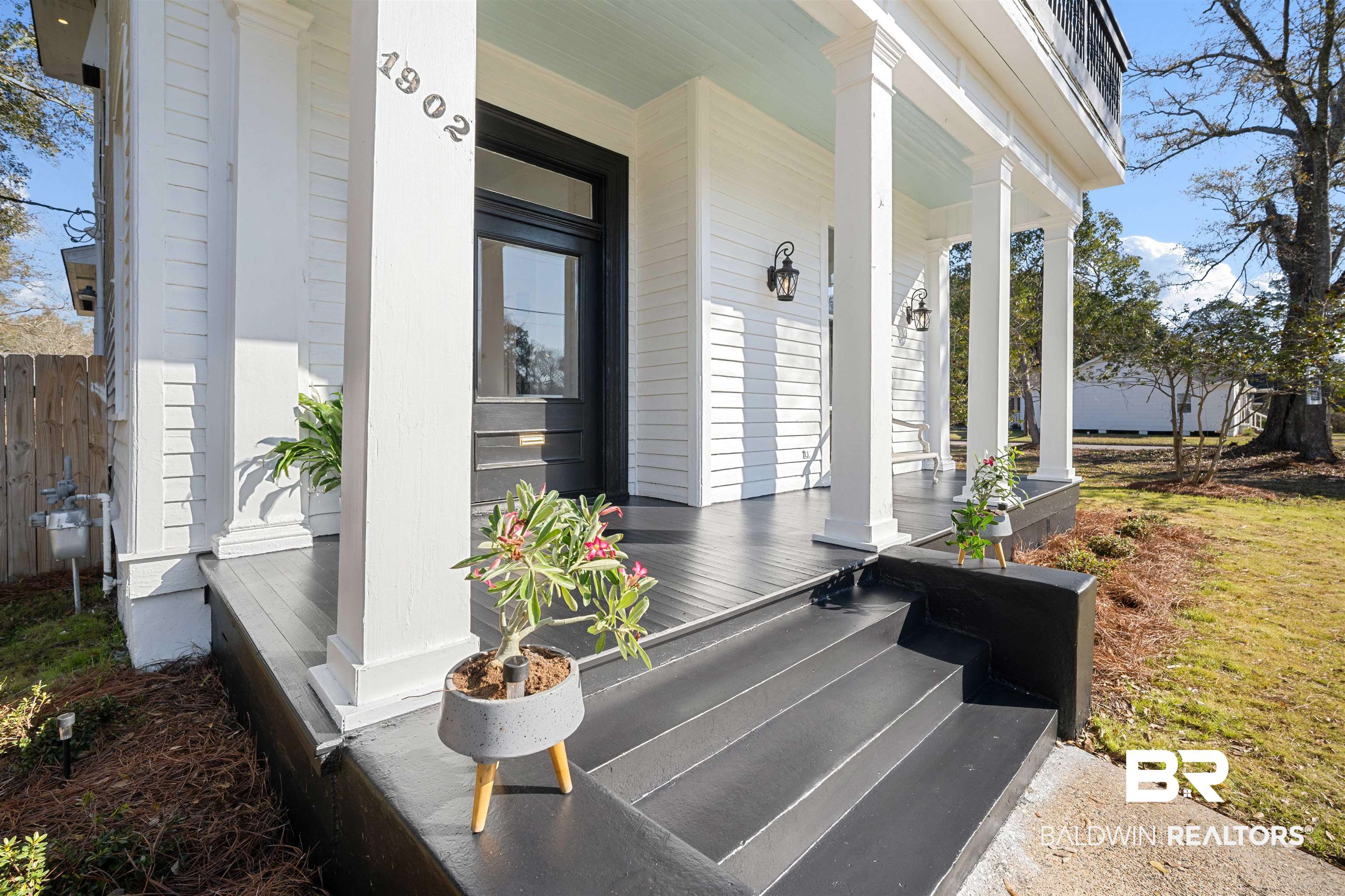 1902 Calmes Street Mobile, AL 36606 - Photo 5 of 53