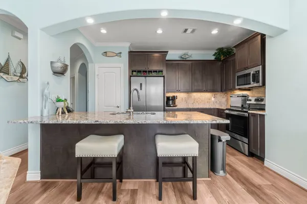 $425,000 | 2112 Fm 3186, Unit C4, Onalaska, TX 77360