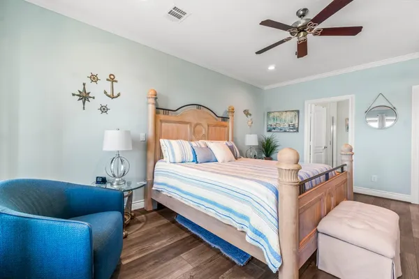 $425,000 | 2112 Fm 3186, Unit C4, Onalaska, TX 77360