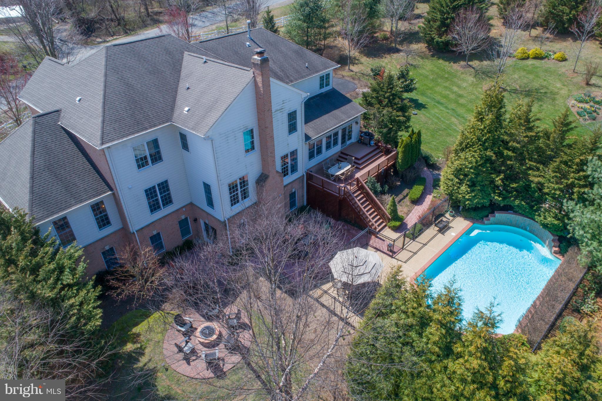 40414 Thomas Mill Road Leesburg, VA 20175 - Photo 27 of 30 Exterior (Rear)
