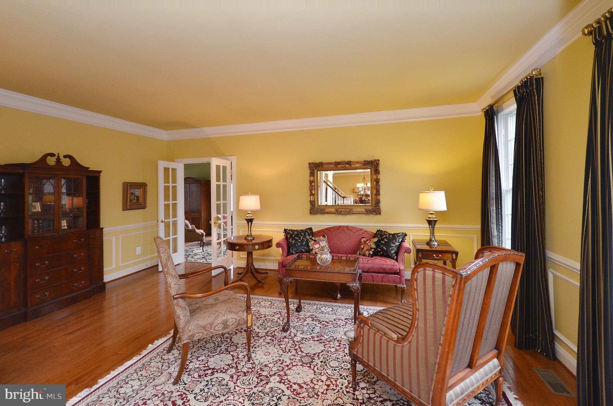 40414 Thomas Mill Road Leesburg, VA 20175 - Photo 6 of 30 Formal Living Room