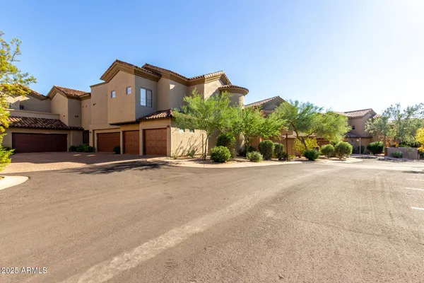 $759,500 | 20801 North 90th Place, Unit 253, Scottsdale, AZ 85255