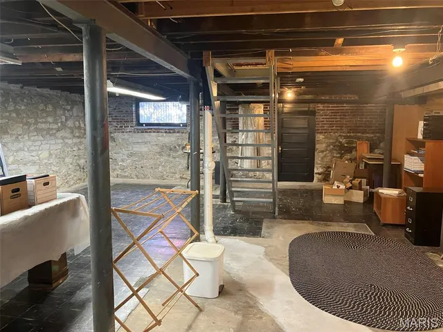 $640,000 | 3012 Lafayette Avenue, St. Louis, MO 63104