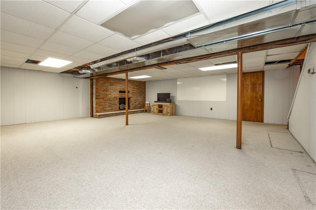 820 Greenville Road Mercer, PA 16137 - Photo 42 of 49