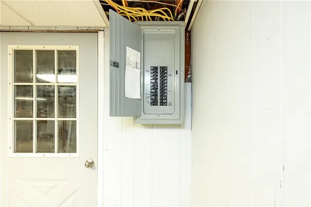 $288,000 | 820 Greenville Road, Mercer, PA 16137