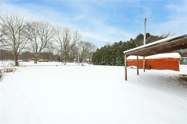 $288,000 | 820 Greenville Road, Mercer, PA 16137