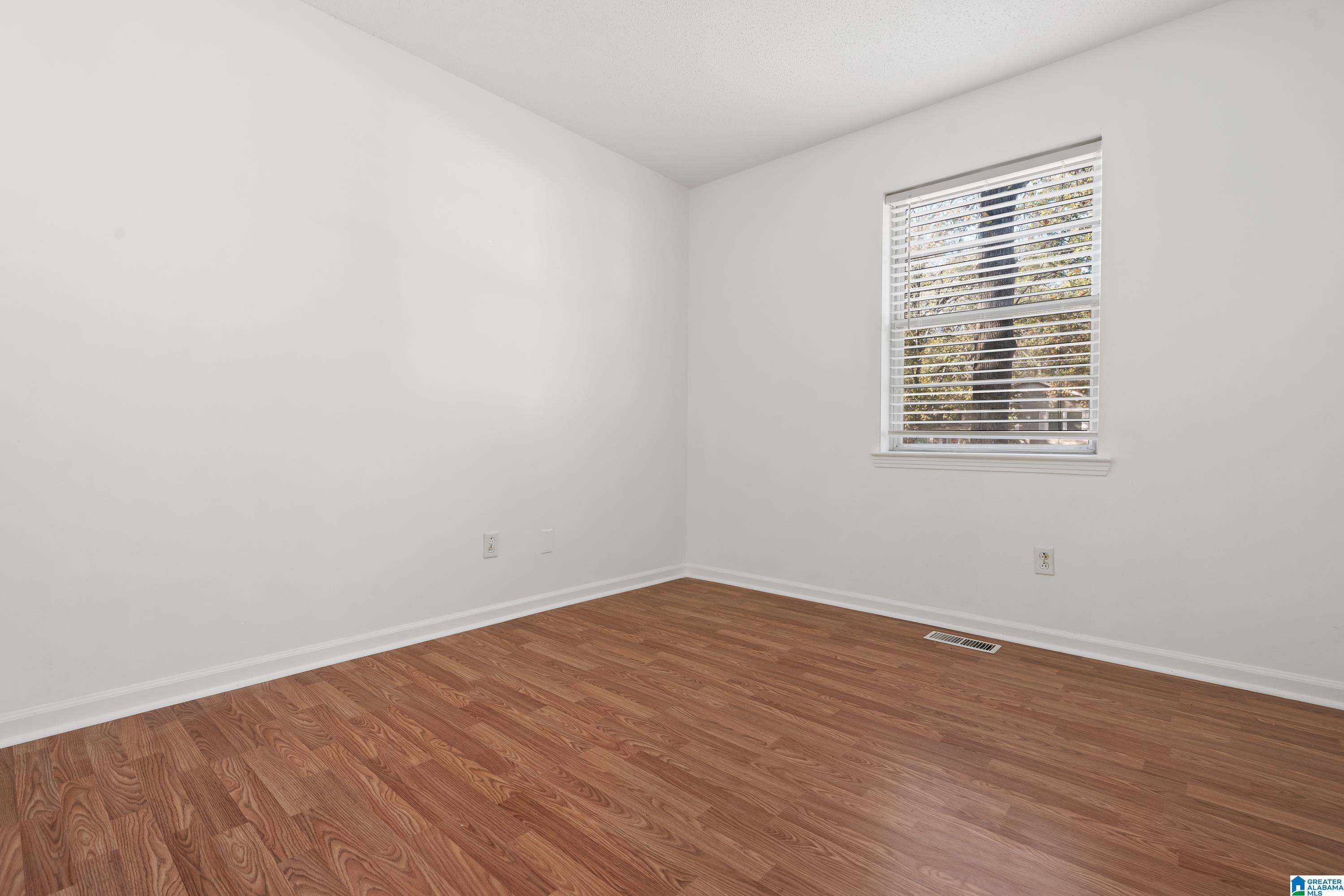 2555 Gaylon Street Birmingham, AL 35235 - Photo 19 of 35