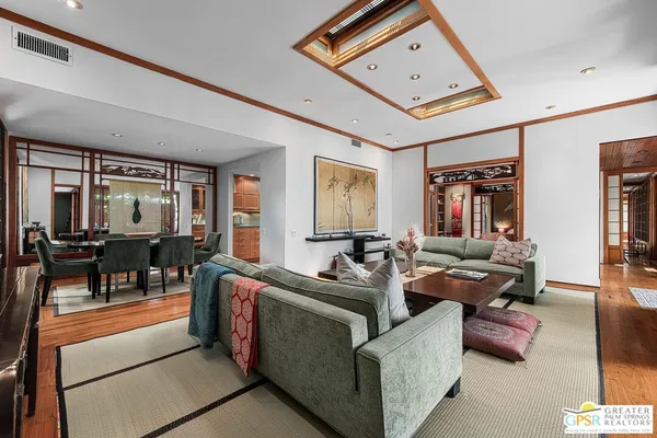$750,000 | 465 North Calle Rolph, Palm Springs, CA 92262