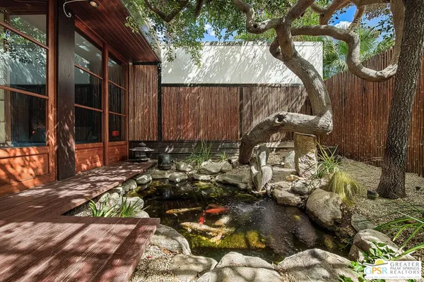 $750,000 | 465 North Calle Rolph, Palm Springs, CA 92262