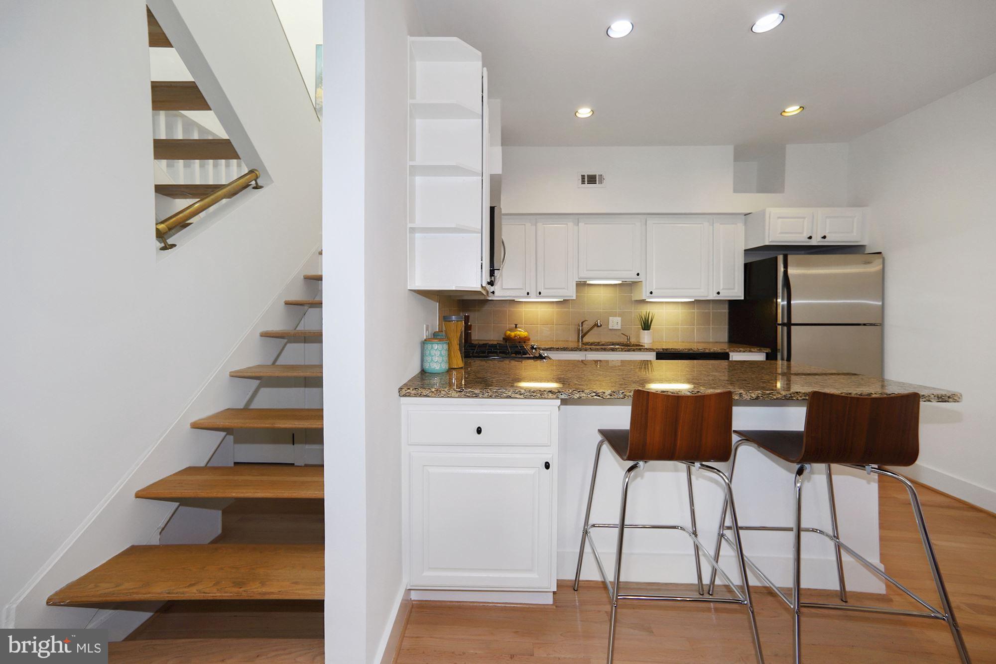625 3rd Street Northeast, Unit 6 Washington, DC 20002 - Photo 14 of 22 TWO LEVELS MAKE THIS CONDO LIVE LIKE A HOUSE