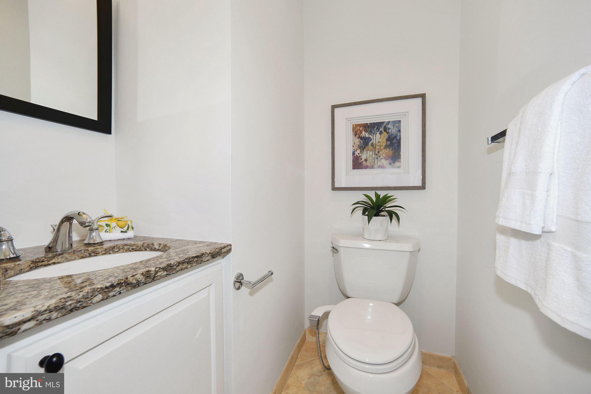 625 3rd Street Northeast, Unit 6 Washington, DC 20002 - Photo 20 of 22 FULL BATH #2
