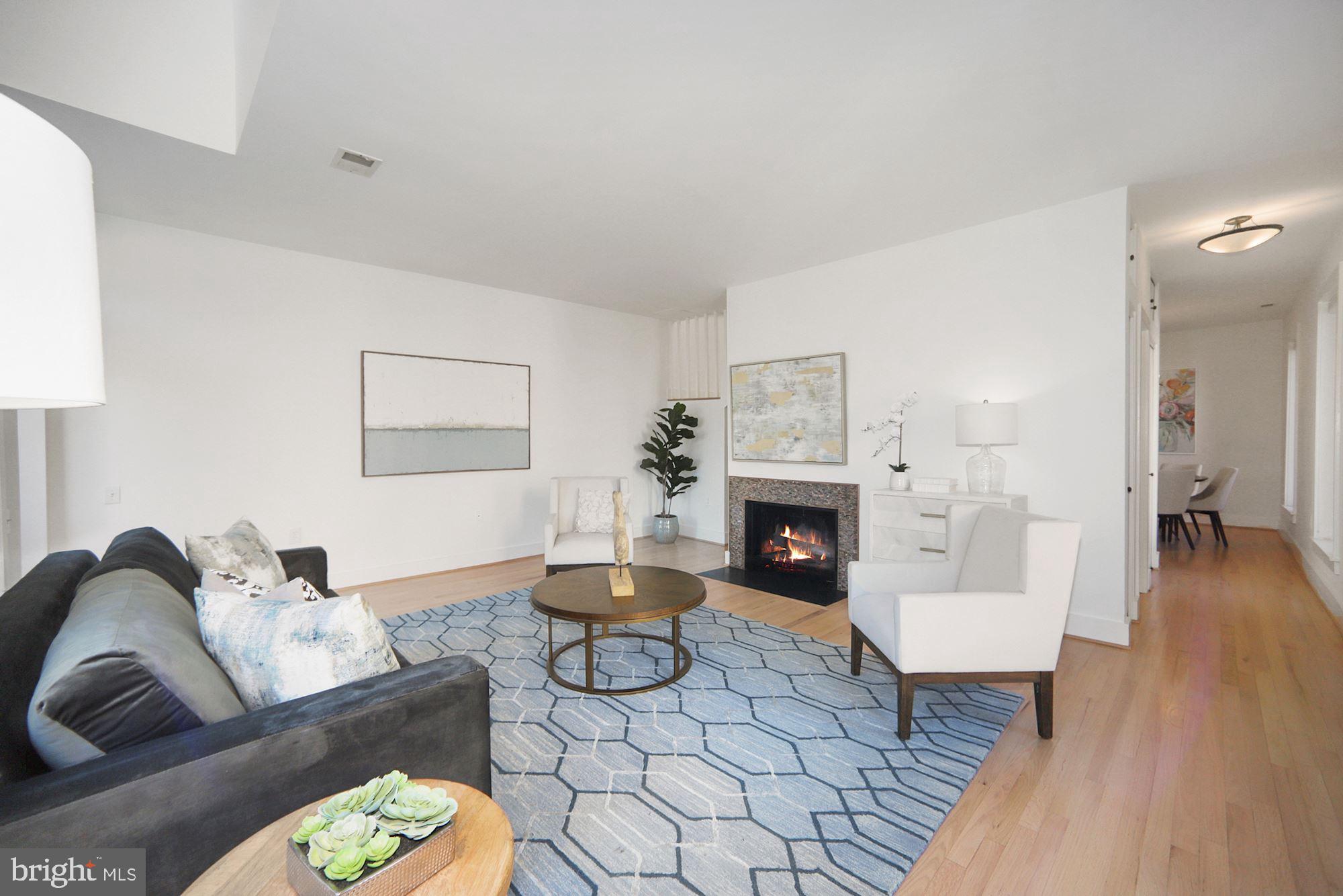 HARDWOOD FLOORS THROUGHOUT