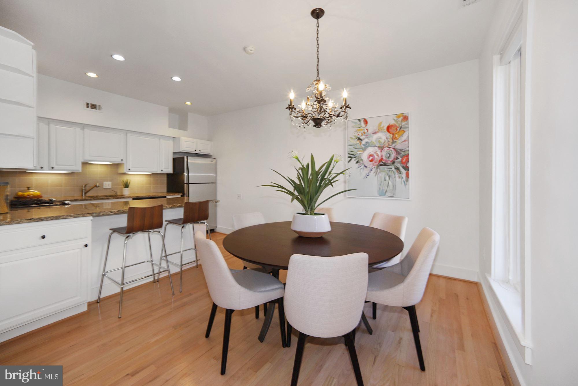 NICE DINING ROOM