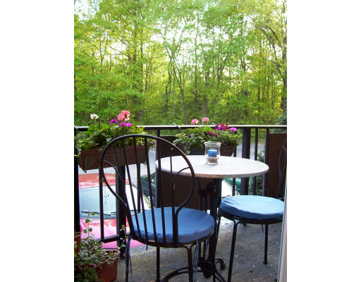 82 Leonard Road, Unit 82 Boxborough, MA 01719 - Photo 7 of 8