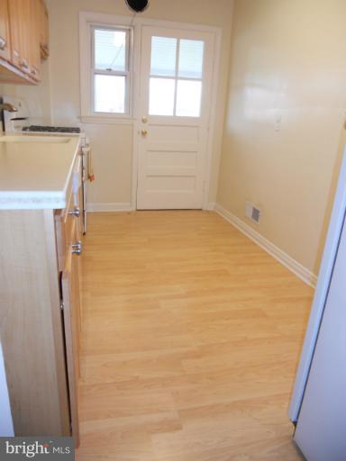 7243 Stratton Way Baltimore, MD 21224 - Photo 24 of 28 Kitchen