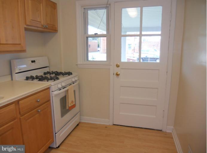 7243 Stratton Way Baltimore, MD 21224 - Photo 27 of 28 Kitchen