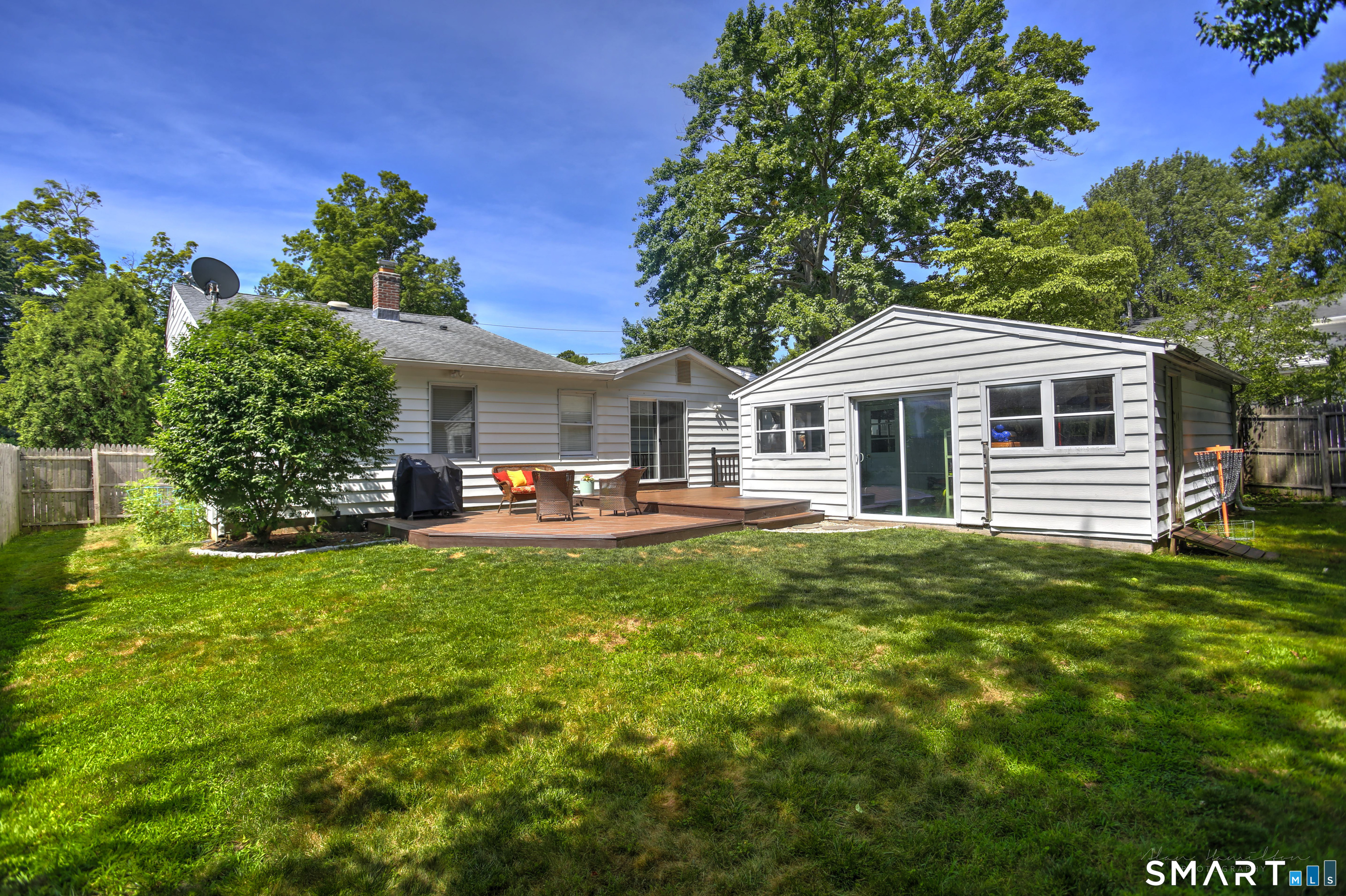 98 Youngstown Road Fairfield, CT 06824 - Photo 31 of 35