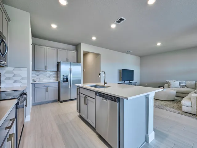 $3,000 | 8960 Dahlia Circle, Port St. Lucie, FL 34986