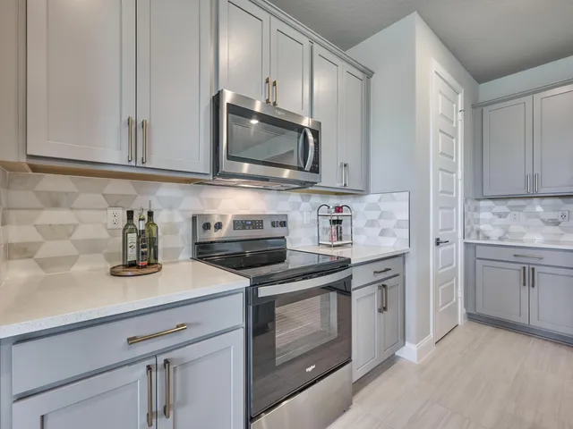 $3,000 | 8960 Dahlia Circle, Port St. Lucie, FL 34986