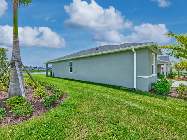 $3,000 | 8960 Dahlia Circle, Port St. Lucie, FL 34986