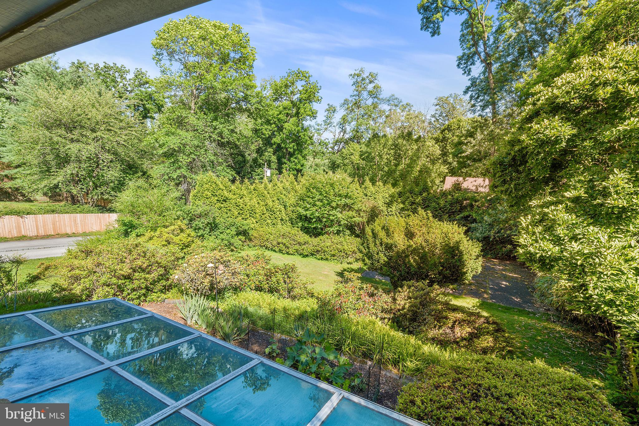 129 Locust Grove Road Bryn Mawr, PA 19010 - Photo 27 of 39 Gallery Image 27