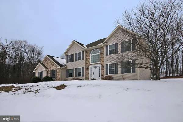 $625,000 | 1220 Old Rte 522, Selinsgrove, PA 17870
