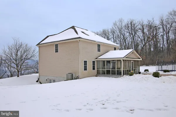 $625,000 | 1220 Old Rte 522, Selinsgrove, PA 17870