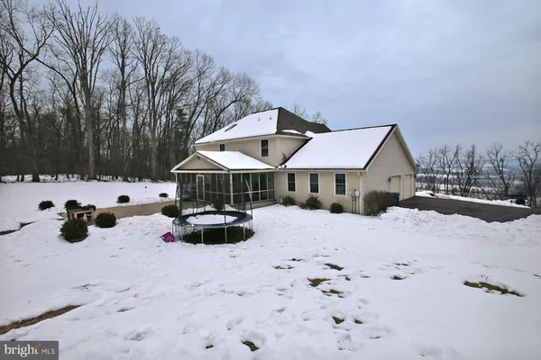 $625,000 | 1220 Old Rte 522, Selinsgrove, PA 17870