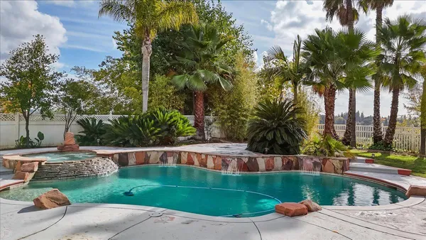 $1,325,000 | 9624 Gray Fox Court, Oakdale, CA 95361