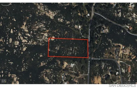 a picture of city view