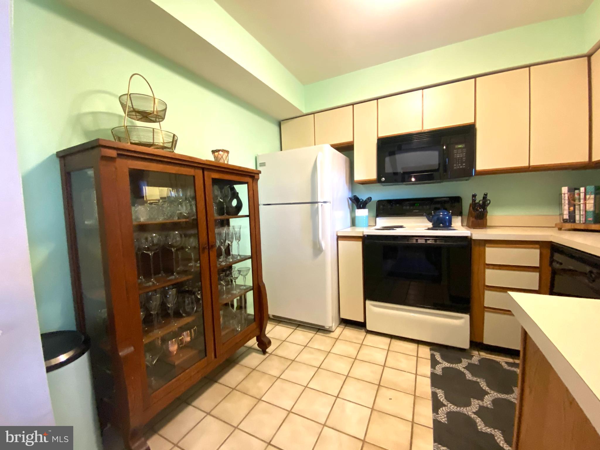 1223 Eagles Ridge Drive, Unit 23 Chesterbrook, PA 19087 - Photo 5 of 24 Gallery Image 5
