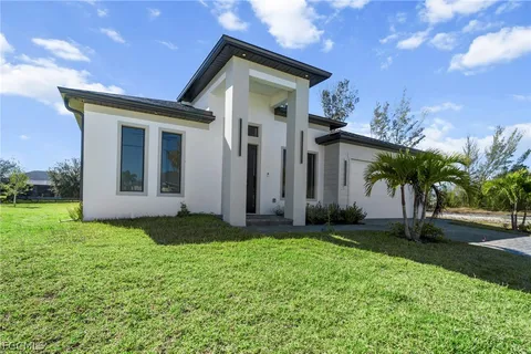 $475,000 | 1806 Northwest 21st Avenue, Cape Coral, FL 33993
