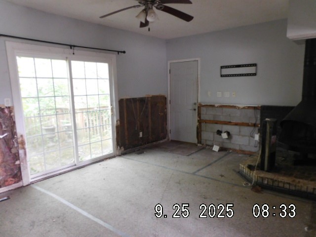 2320 North Kenwood Court Decatur, IL 62526 - Photo 3 of 14