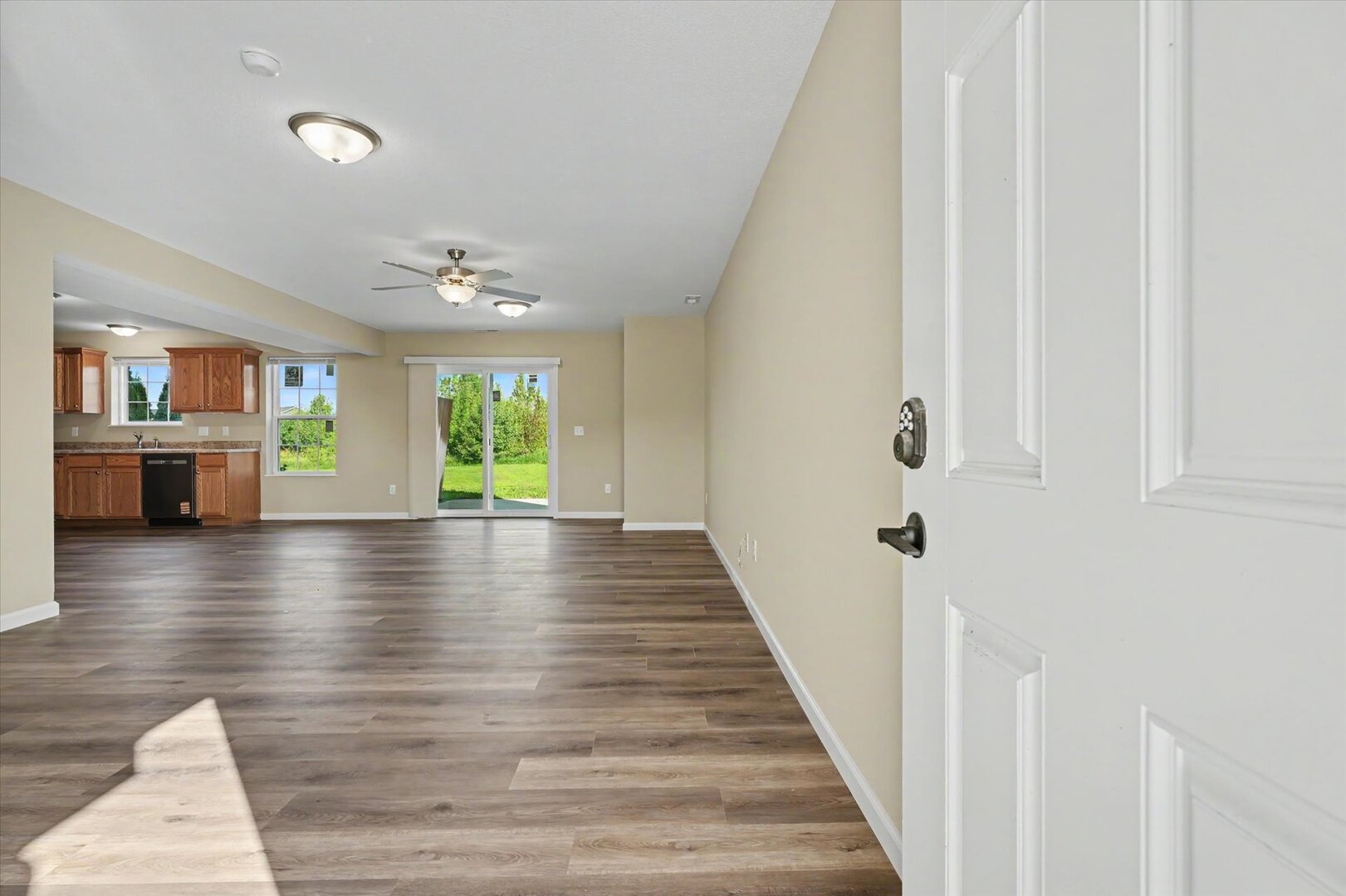 3312 Boulder Ridge Drive Champaign, IL 61822 - Photo 5 of 29 Gallery Image 5