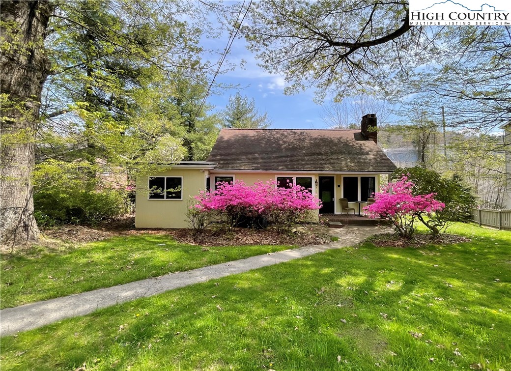 217 Highland Avenue Boone, NC 28607 - Photo 1 of 33