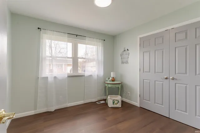 $209,900 | 1000 North Fairlawn Avenue, Evansville, IN 47711