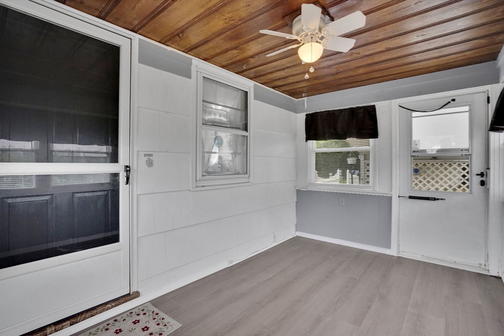 135 Bulat Drive Springfield, MA 01129 - Photo 31 of 42