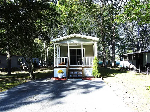 $150,000 | 40 Leisure Way, Coventry, RI 02816