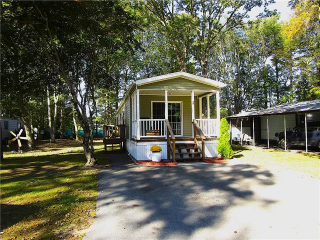 $150,000 | 40 Leisure Way, Coventry, RI 02816