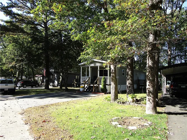 $150,000 | 40 Leisure Way, Coventry, RI 02816