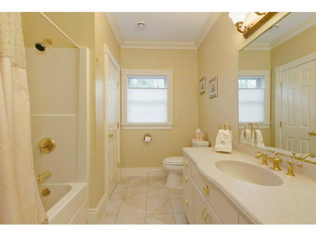 100 Ferry Road Lisbon, ME 04250 - Photo 29 of 35 Bathroom.