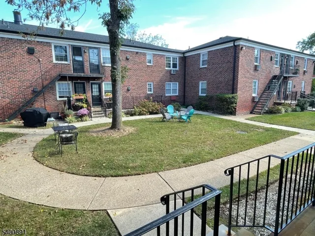 $2,100 | 604 Pitney Place, Morristown, NJ 07960