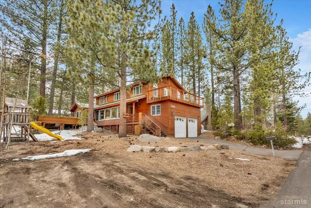 $885,000 | 3438 Beaver Brae, South Lake Tahoe, CA 96150