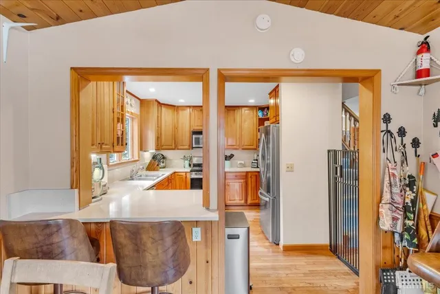 $885,000 | 3438 Beaver Brae, South Lake Tahoe, CA 96150