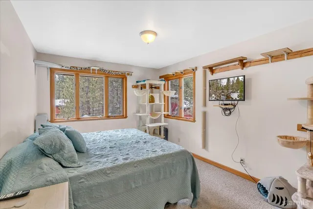 $885,000 | 3438 Beaver Brae, South Lake Tahoe, CA 96150